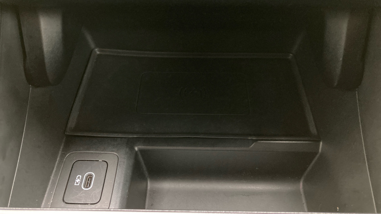 Land Rover Range Rover Evoque 2.0 D200 Dynamic SE 5dr Auto Diesel Hatchback